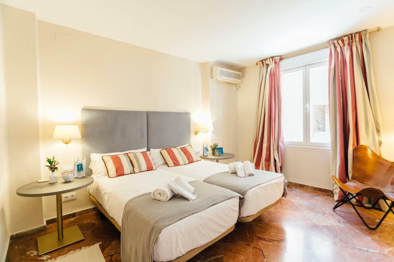 Stylish And Wide- 3Bdr 3Bth- Los Remedios Sevilla Dış mekan fotoğraf
